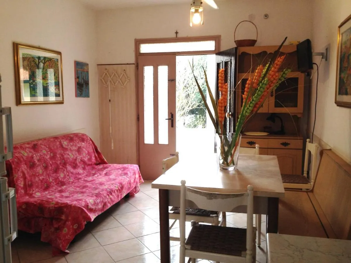 Villa Debby Appartamento 01 Rosolina Mare Holiday home